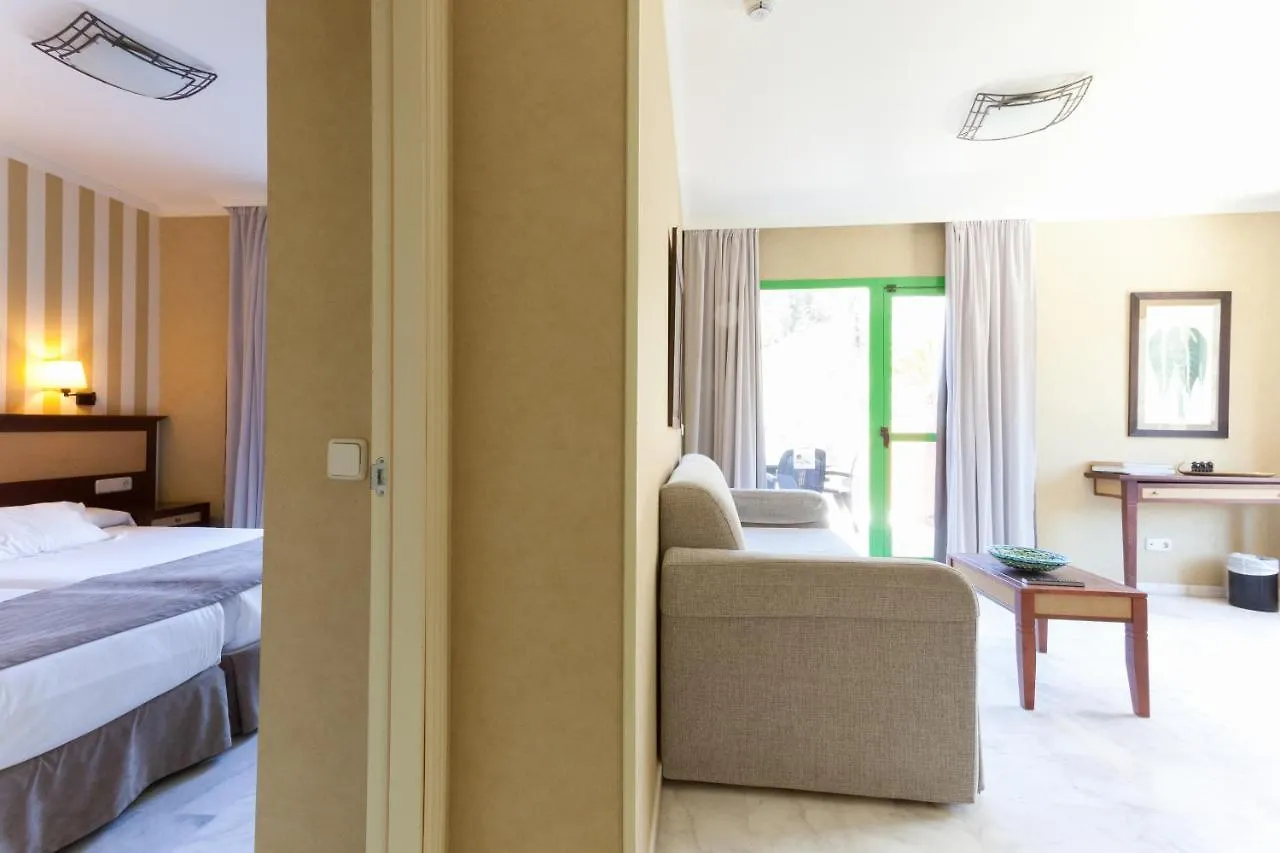 Holiday World Riwo Hotel. Бенальмадена 4*,